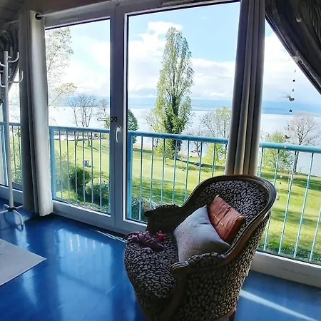 Lakefront. Appartement Pieds Dans L'Eau. View And Direct Access To The Lake. Anthy-sur-Leman Exterior photo